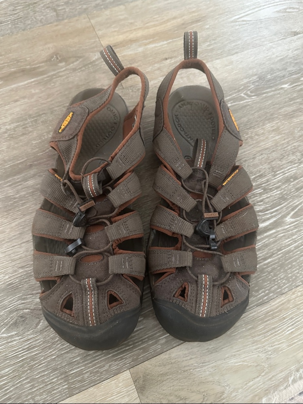 Men’s Keen Brown Sandal with Yellow Accents